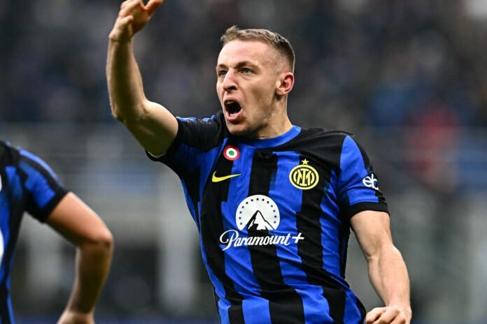 Davide-Frattesi-7-696x464-837133553