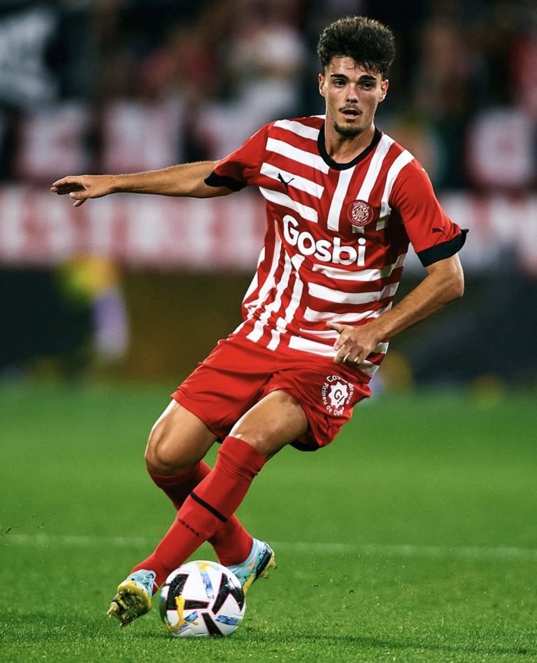 miguel-gutierrez-2396544911