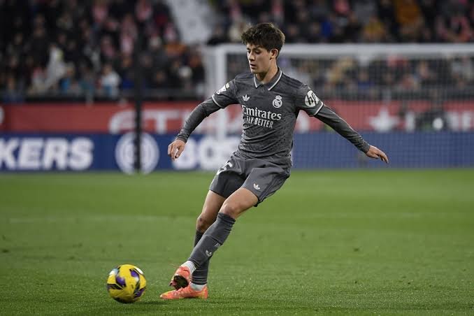 images - 2025-03-22T193919.690