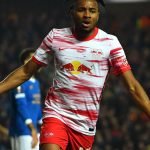 OFFICIEL : Alban Lafont Signe avec Lille OSC – Un Nouveau Chapitre pour le Gardien de But