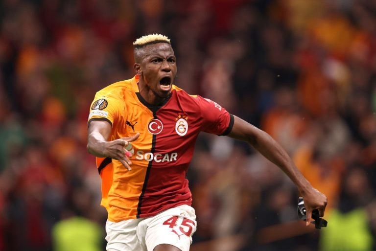 Galatasaray, Victor Osimhen’i 2027’ye Kadar Sözleşme Uzatmasıyla Güvence Altına Aldı