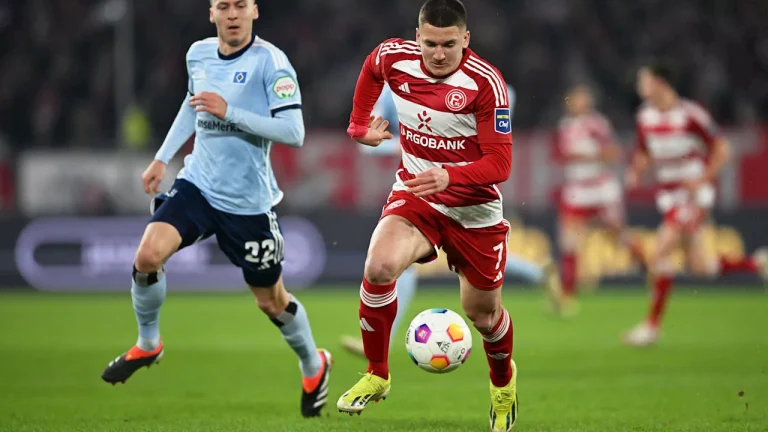 Fortuna Düsseldorf: Daniel Schmidt lehnt Angebot von Borussia Mönchengladbach ab