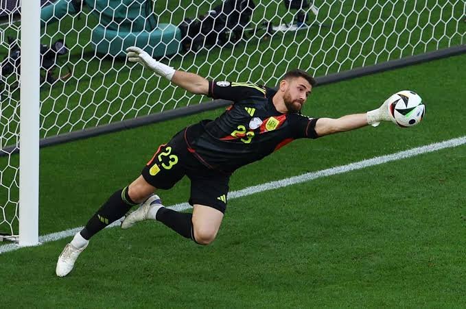 images - 2025-04-07T212018.453