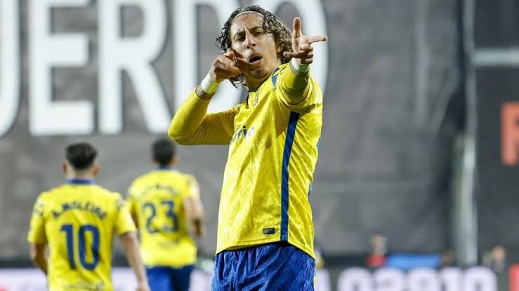 images - 2025-04-19T143216.526