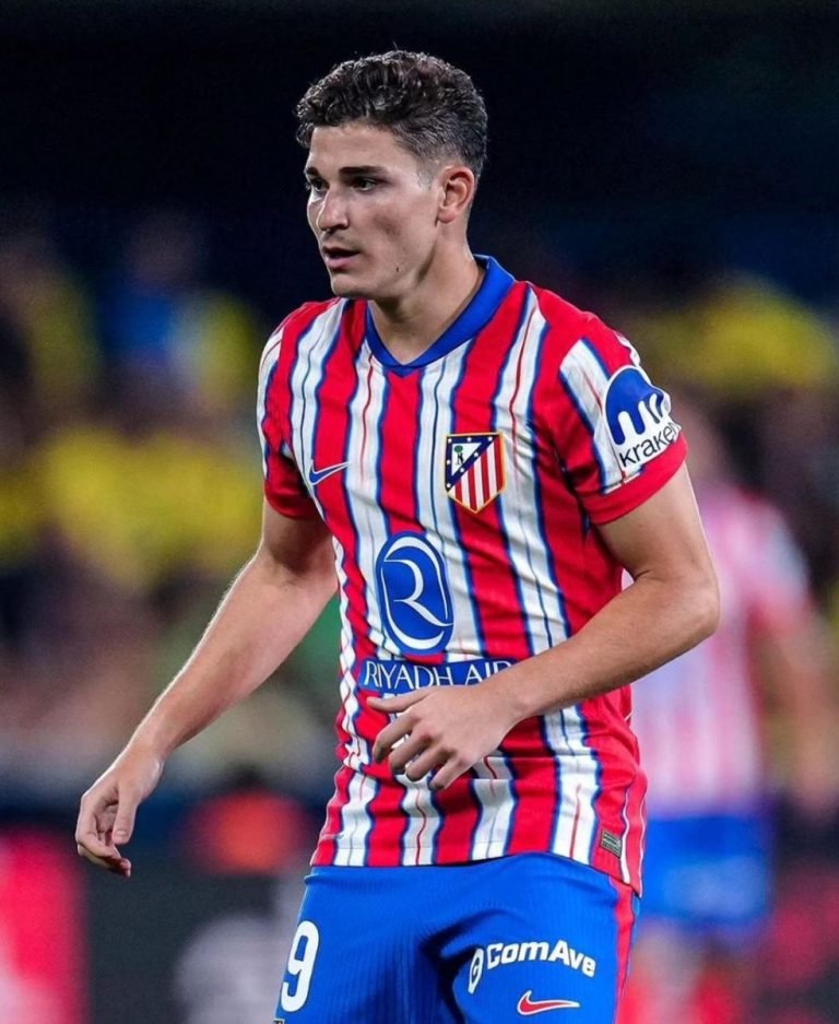 _Choc dans les discussions de transfert : Julian Alvarez envisage un transfert à RC Lens_