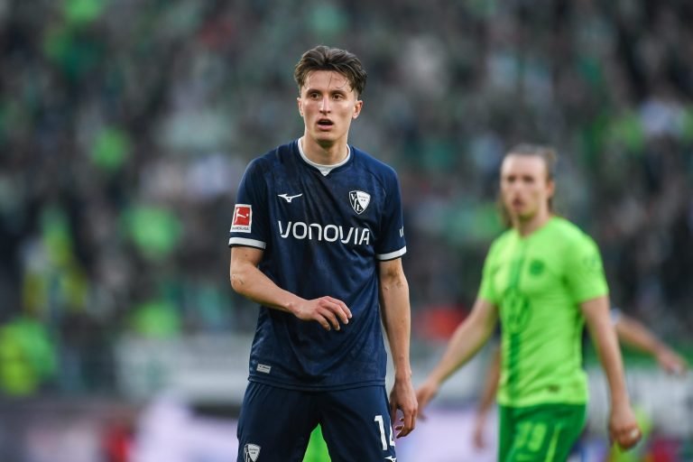 Tim Oermann bleibt VfL Bochum trotz Interesse von Bayer Leverkusen treu