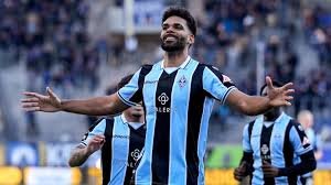 André Becker verlängert Vertrag beim SV Waldhof Mannheim: „Stolz, dieses Trikot zu tragen“