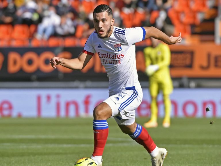 rayan-cherki-n-est-plus-entre-depuis-le-5-octobre-et-attend-un-nouveau-depart-photo-progres-stephane-guiochon-1605452161-3205189109