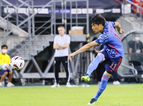 y3j4c5qxyqdzmxf5a48g_19769-1854765073