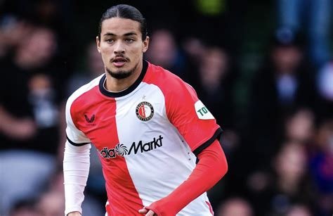 📰 Officiel : Anis Hadj Moussa rejoint Lille – Une nouvelle étoile illumine l’aile droite