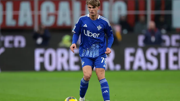 Nico-Paz-intesa-tra-Como-e-Real-per-il-prolungamento-del-prestito