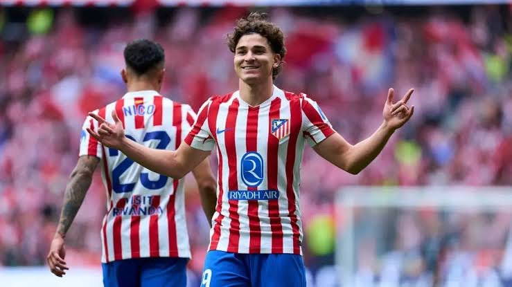 images - 2025-12-16T045700.229